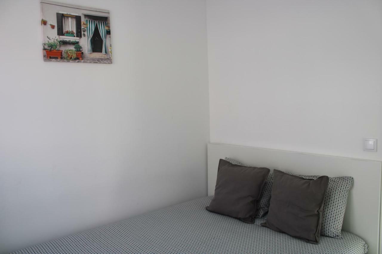 Sand & Sea Apartment Nazaré Esterno foto
