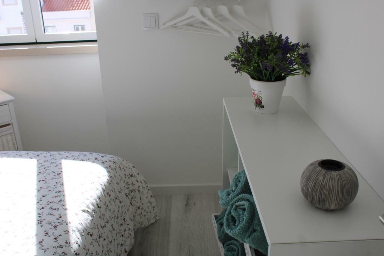 Sand & Sea Apartment Nazaré Esterno foto